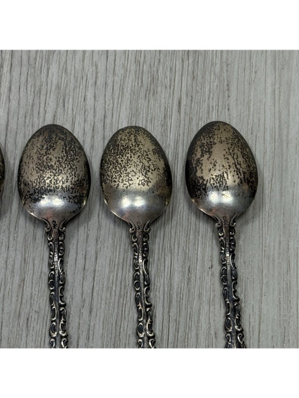 5 - ANTIQUE PAT 1891 STERLING SILVER H. J. HOWE SPOON 5 1/4" Monogrammed - Picture 11 of 13